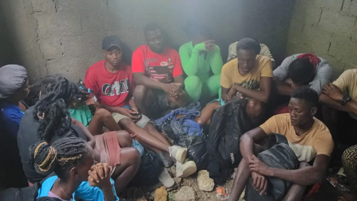 Ejército detiene a 49 haitianos indocumentados en operativo en Dajabón