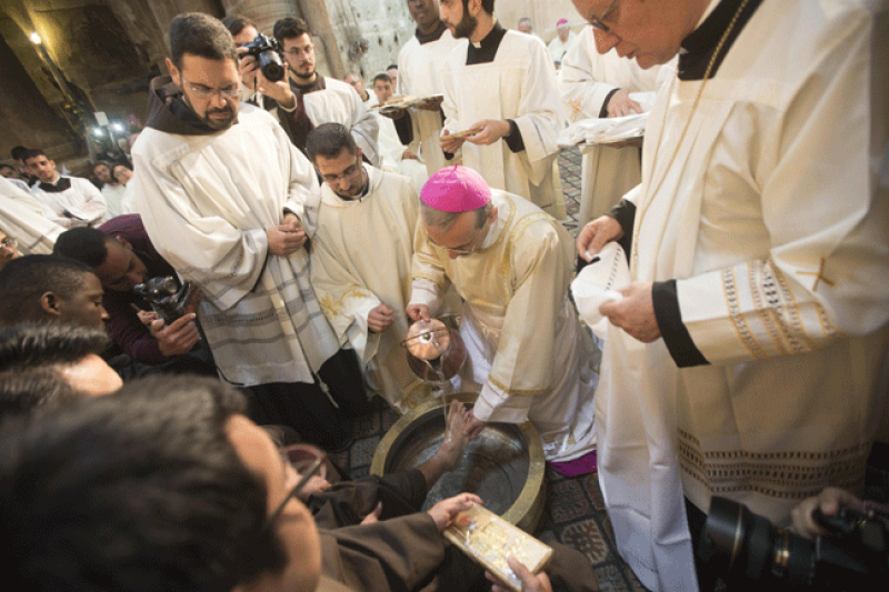Jueves Santo: Inicio solemne del Triduo Pascual y ritos fundamentales de la Iglesia Católica