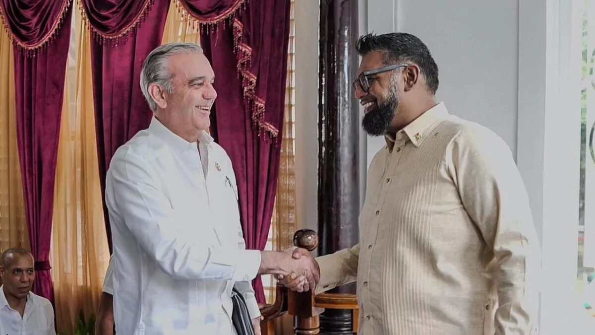 Abinader fortalece relaciones con Guyana durante encuentro oficial en Georgetown
