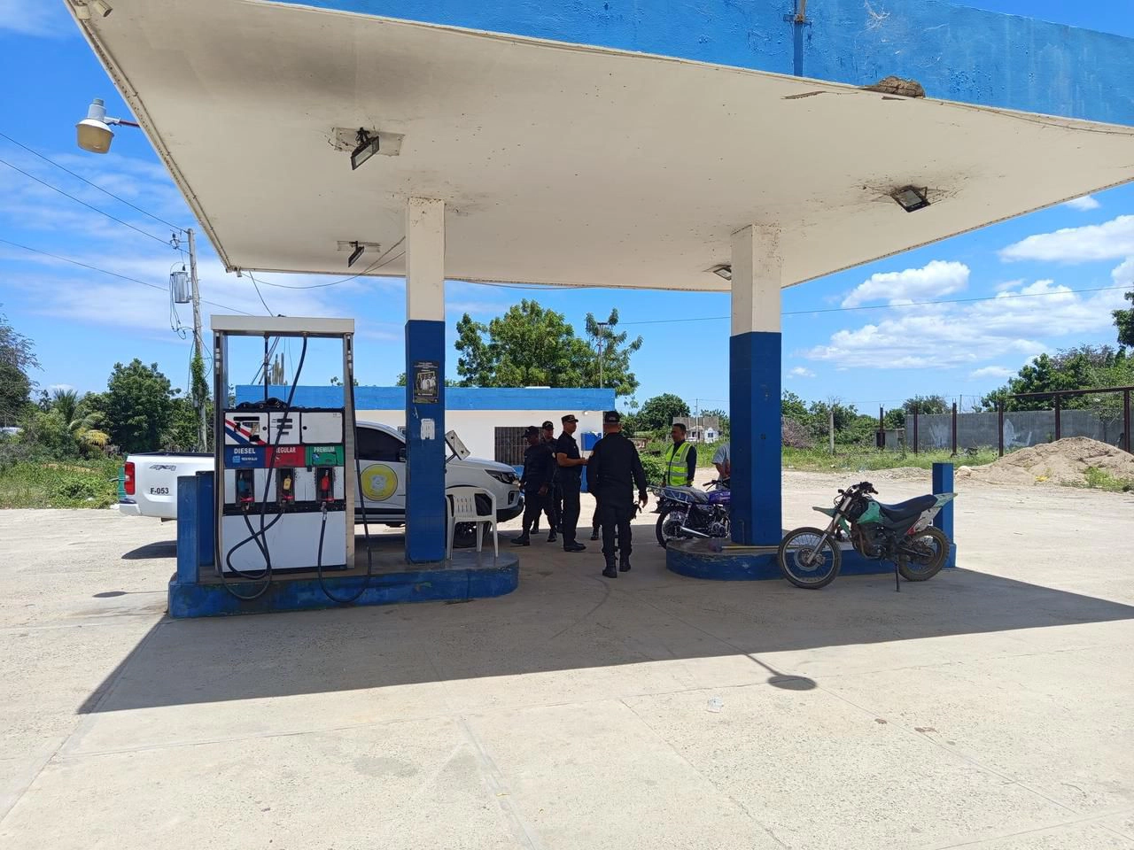 Cierran tres estaciones de combustibles por vender gasolina fuera de los estándares de calidad