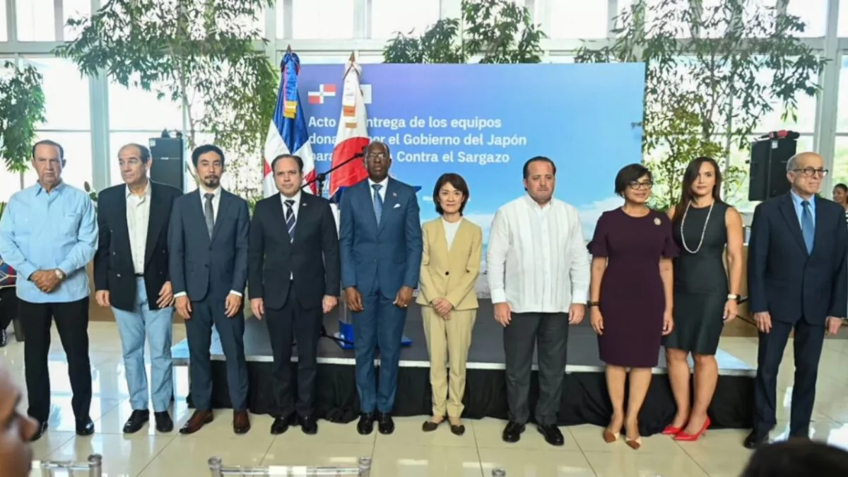Japón dona equipos a República Dominicana para fortalecer lucha contra el sargazo