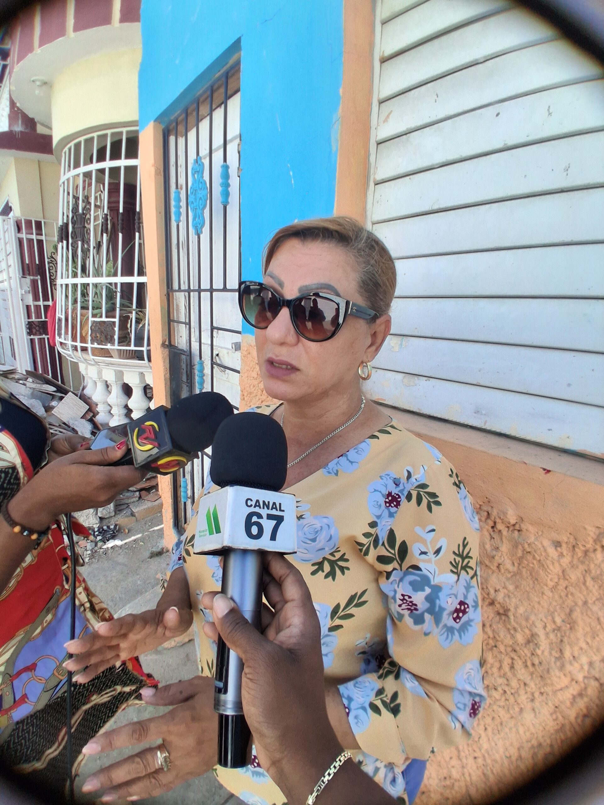 Regidora Carolina Díaz asegura ha mejorado el suministro de agua en Los Cajuilitos tras reclamos comunitarios