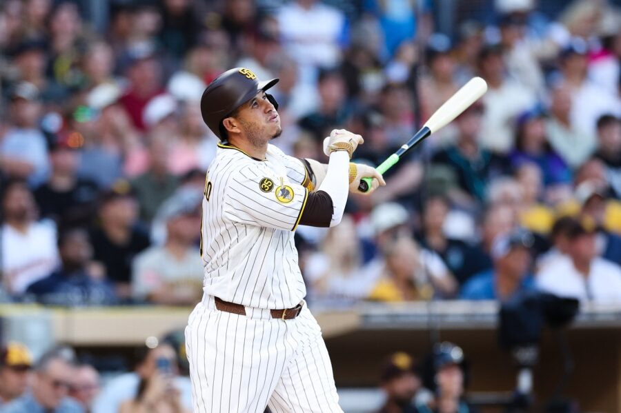 Manny Machado despierta con el bate y lidera reacción ofensiva de los Padres