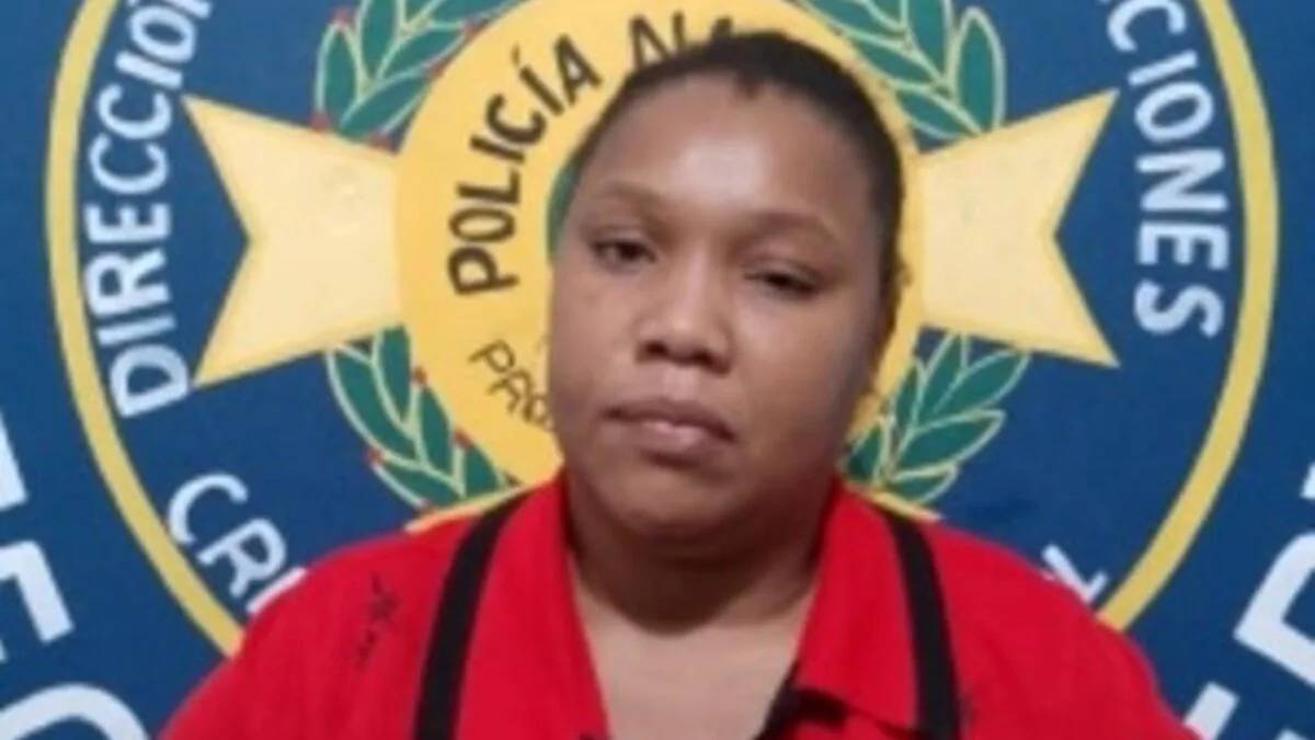 Capturan en San Cristóbal a mujer acusada de estafar a un ciudadano de Barahona