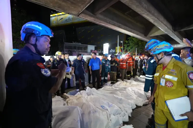 Incendio en pub de Bangkok deja al menos 27 muertos y decenas de heridos