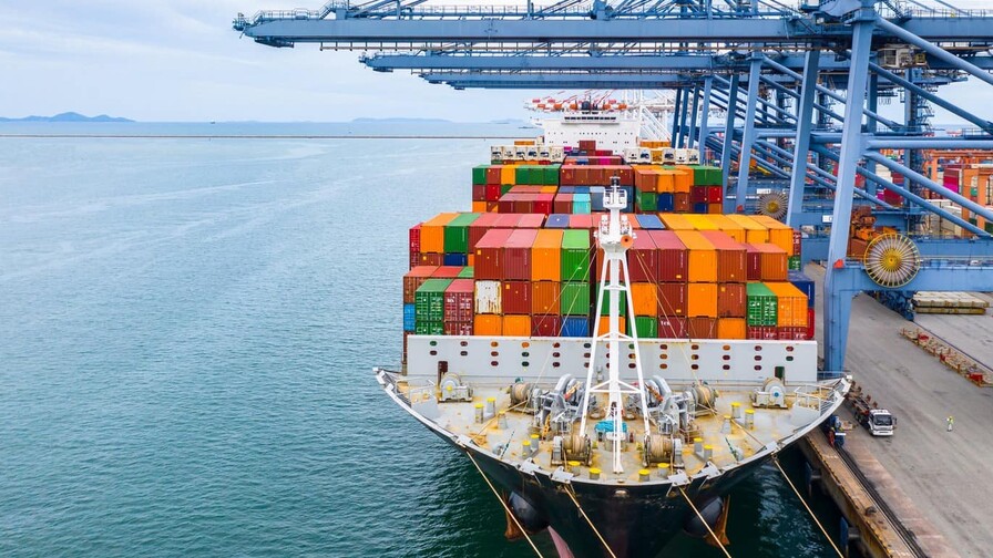 Conflicto en Medio Oriente no provoca aumentos significativos en fletes marítimos dominicanos, según Adacam