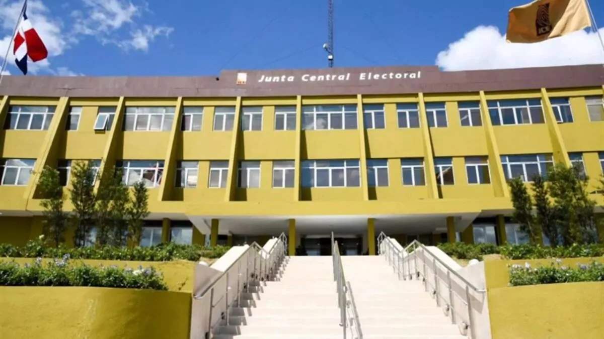 Tribunal Dominicano ordena a la JCE pagar más de US$900 mil por deuda con empresa extranjera