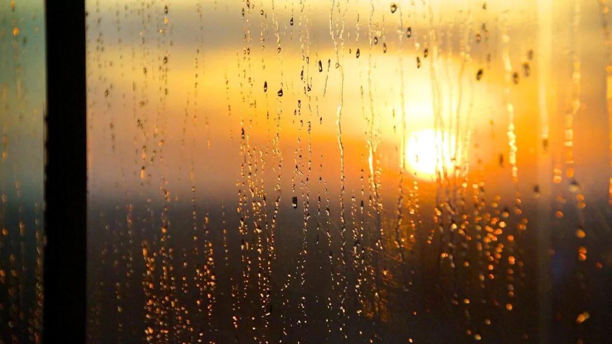 Indomet prevé calor y pocas lluvias este viernes y sábado; aguaceros aumentarían el domingo