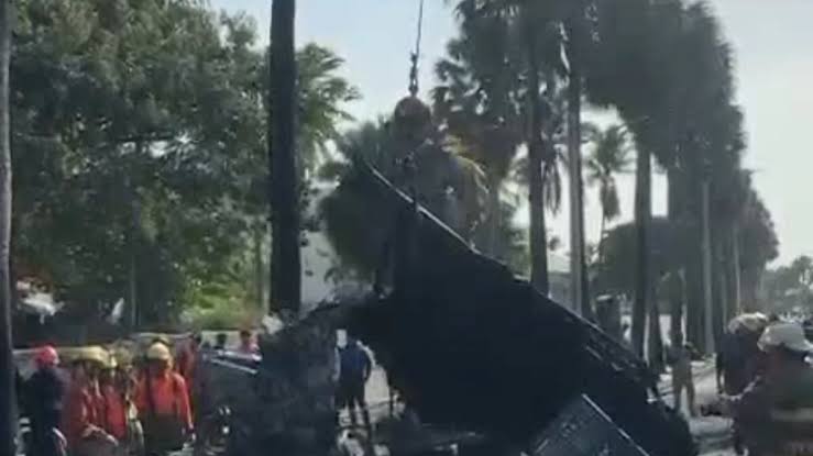 Autoridades recuperan dos cuerpos tras incendio en la avenida George Washington