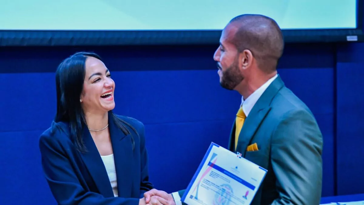 182 extranjeros obtienen la nacionalidad dominicana tras completar proceso de naturalización