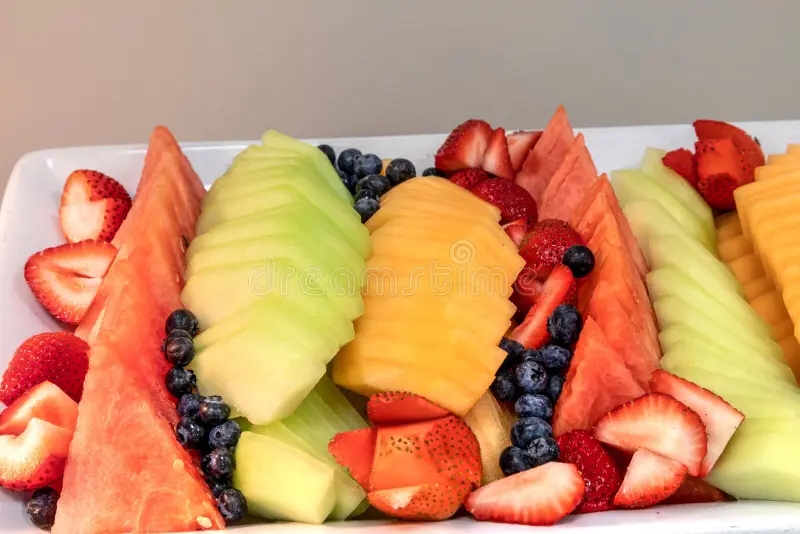 FRUTAS REFRESCANTES PARA CUIDAR LA SALUD DURANTE LOS DÍAS DE CALOR