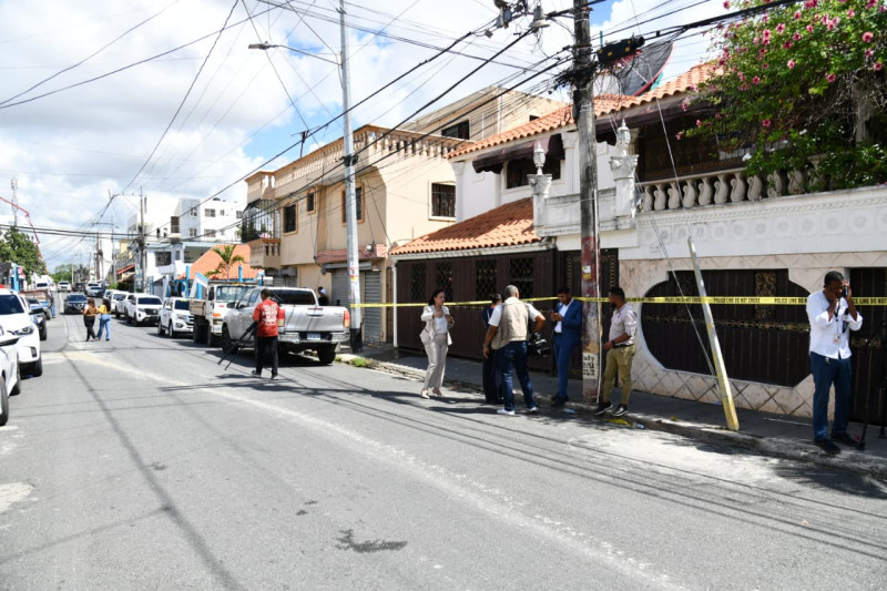 Policía recupera dinero, prendas y otros objetos tras asalto en residencia de Julián Oro Duro