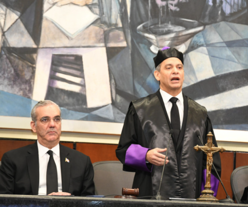 Molina destaca sanciones a jueces y plantea reducir los juicios mediante acuerdos