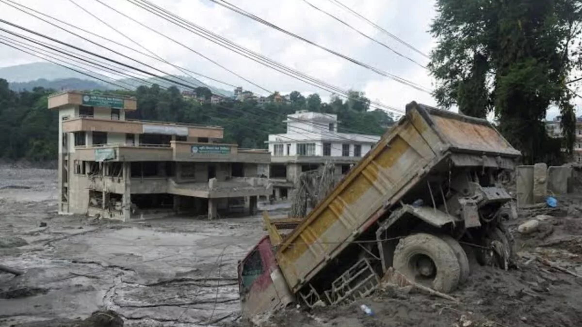 Nepal supera las 1,200 muertes tras más de una semana de devastadoras inundaciones