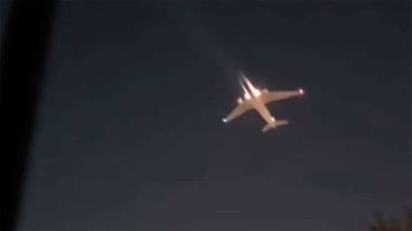 Vuelo de Aerolíneas Argentinas regresa a Ezeiza por falla en uno de sus motores