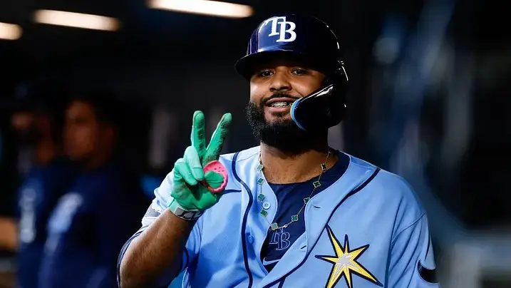Junior Caminero sufre fuerte choque en derrota de los Rays ante Cleveland