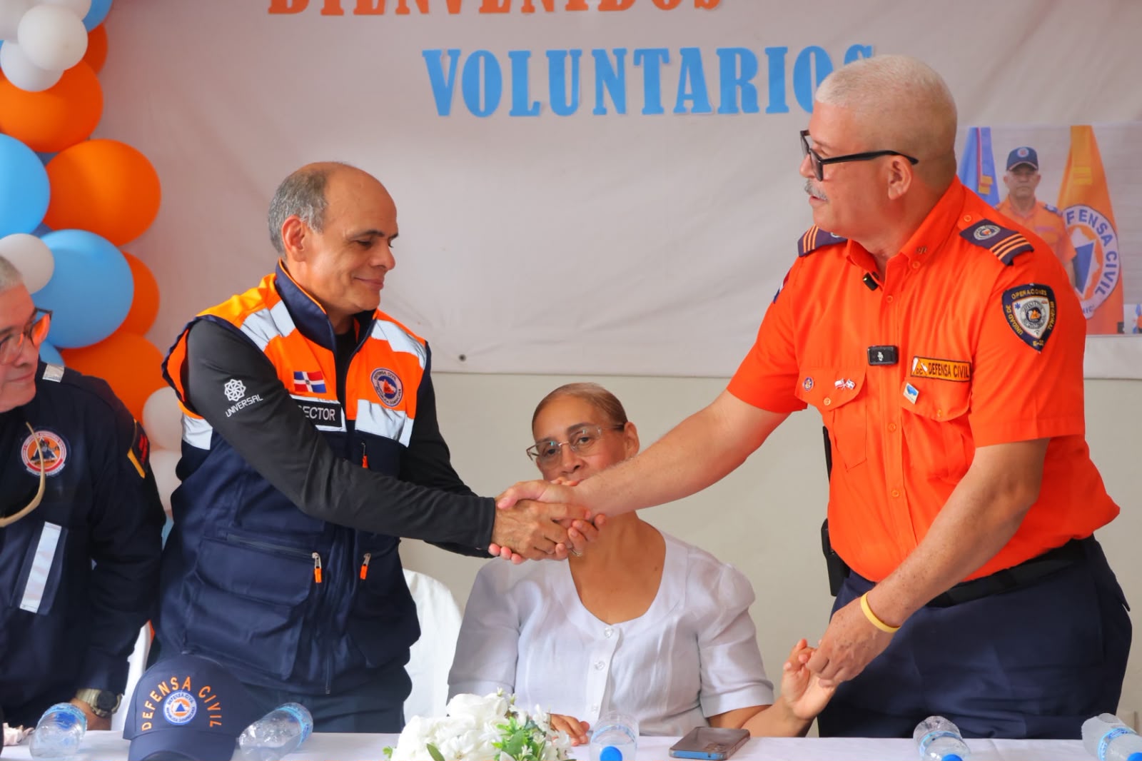 José Ceballos asume dirección provincial y regional de la Defensa Civil en San Cristóbal
