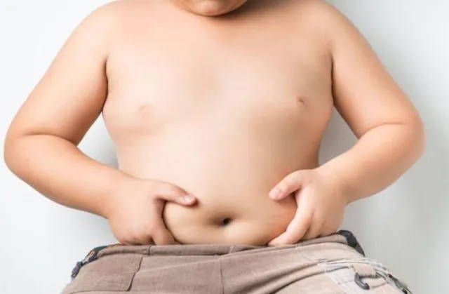OMS desaconseja medicamentos y cirugías contra la obesidad en menores de 10 años