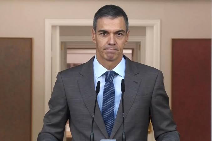 Pedro Sánchez disuelve el Parlamento y convoca elecciones generales anticipadas en España